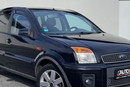 Ford Fusion 155.926 km 2.799 &euro; Wuppertal 42117