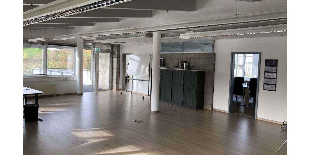 Büro in Castrop-Rauxel 1.090 € 143.84 m² zimmer