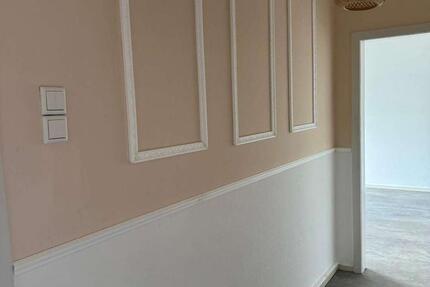 Wohnung Gelsenkirchen Rotthausen - 2.5 Zimmer, 65 m&sup2;, 590&euro; | Angebot:25782996