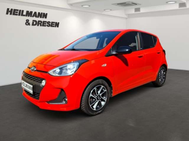 i10