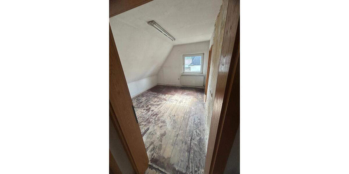 Einfamilienhaus Bottrop Boy - 7 Zimmer, 125 m&sup2;, 299.999&euro; | Angebot:26496697