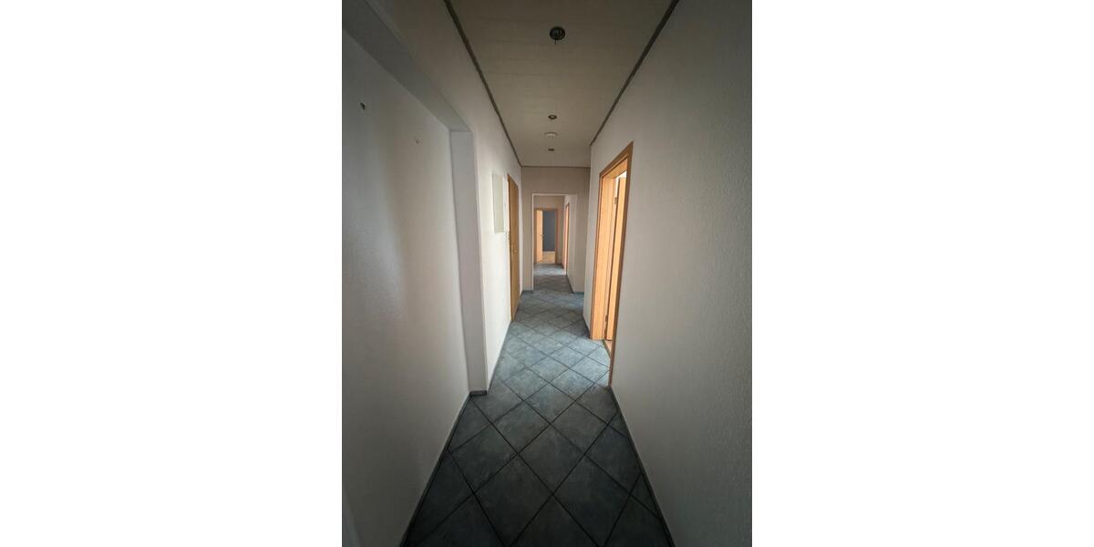 4-Zimmer | 86 qm | 1. OG | Kein Balkon | Im Herzen von Homberg 4 zimmer