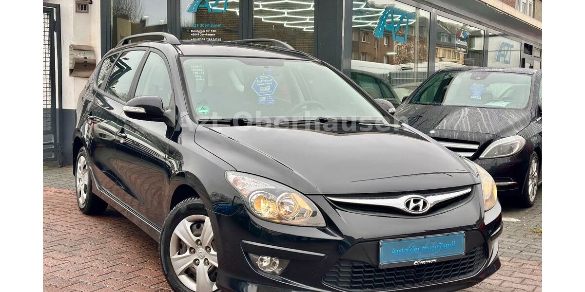 Hyundai i30 136.000 km 7.490 &euro; Oberhausen 46049
