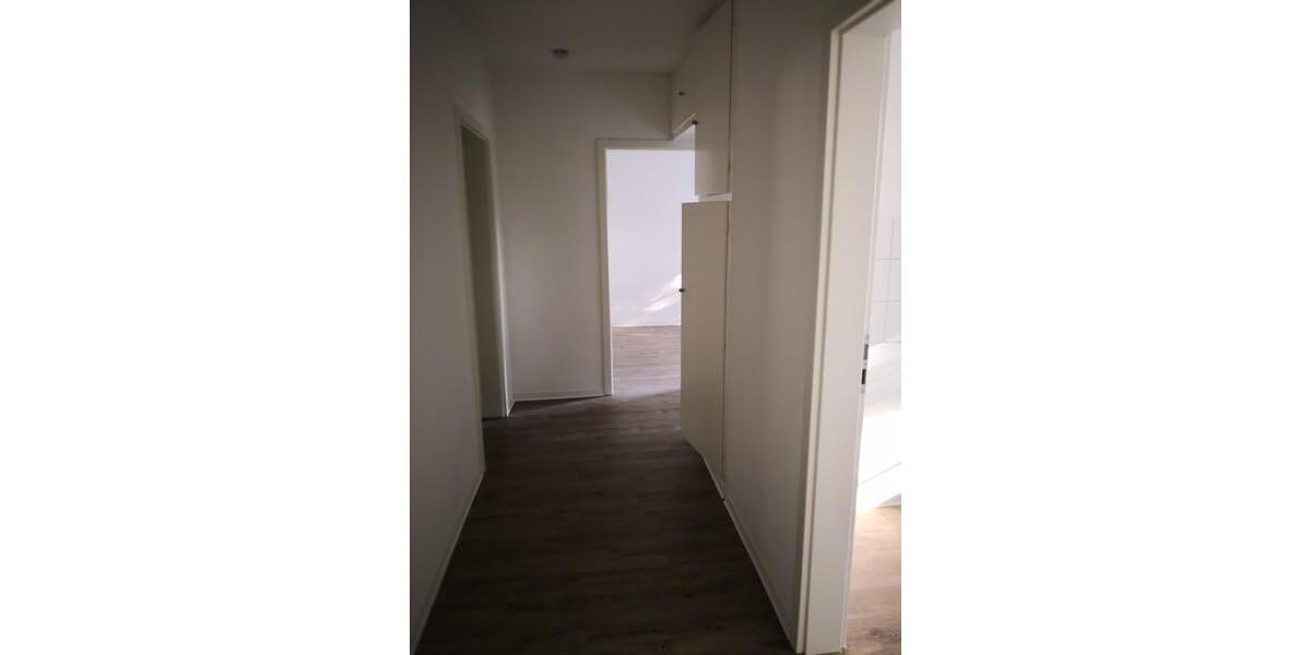 Erdgeschoßwohnung Duisburg Ruhrort - 3 Zimmer, 66 m&sup2;, 558&euro; | Angebot:26334945