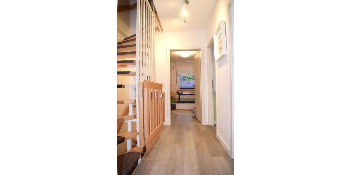 Großzügiges Reihenhaus mit Garten und Garage in Gelsenkirchen 4.5 zimmer