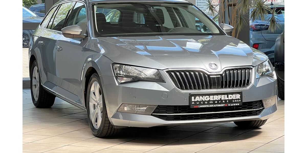 Skoda Superb 49.253 km 22.990 &euro; Wuppertal 42389