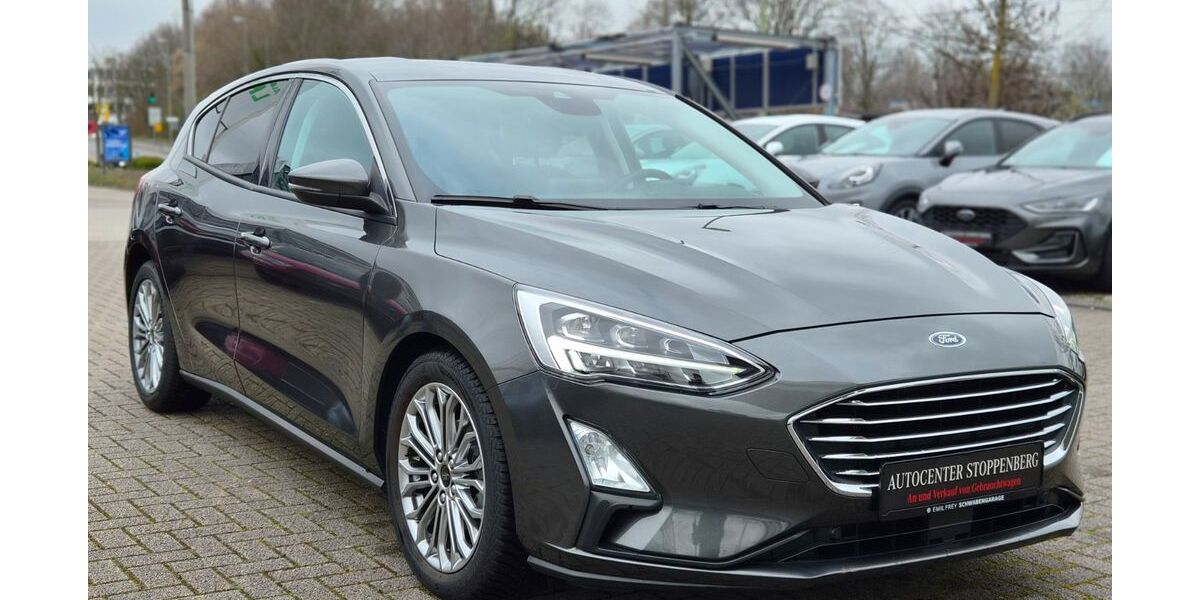 Ford Focus 24.000 km 12.990 &euro; Essen 45141