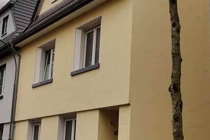 Haus zum Kaufen in Ratingen 860.000 € 230 m² 8 zimmer