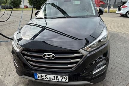 Hyundai TUCSON 122.000 km 13.500 &euro; Voerde 46562