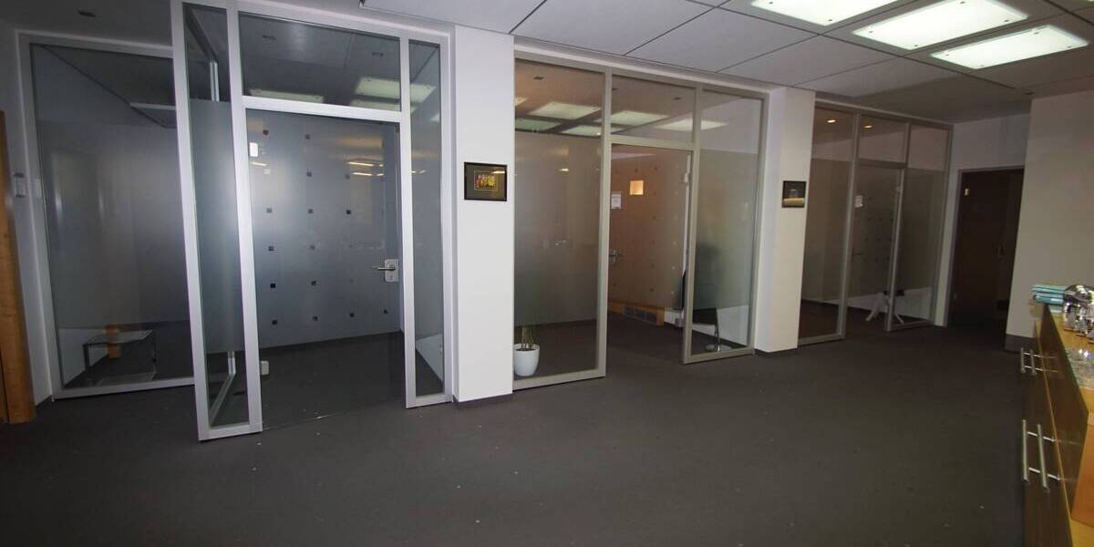 Mehrfamilienhaus, Wohnhaus Moers Moers-Mitte - 6 Zimmer, 174 m&sup2;, 1.390.000&euro; | Angebot:25190985