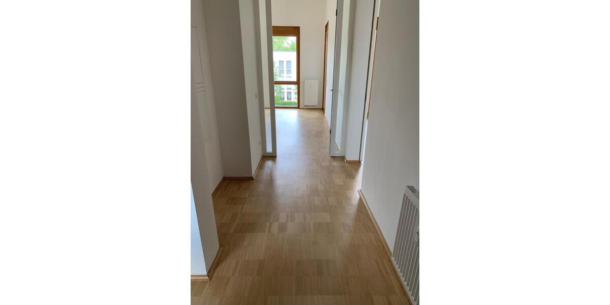 Etagenwohnung Essen Stadtbezirk V - 2.5 Zimmer, 67 m&sup2;, 709&euro; | Angebot:26235344
