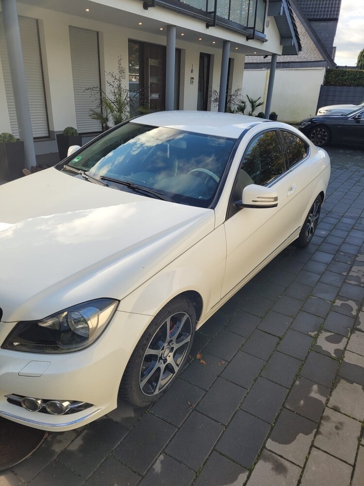 Mercedes-Benz C 200 154.000 km 12.990 € Dinslaken 46535