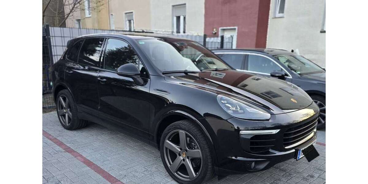 Porsche Cayenne 99.999 km 40.900 &euro; Recklinghausen 45659