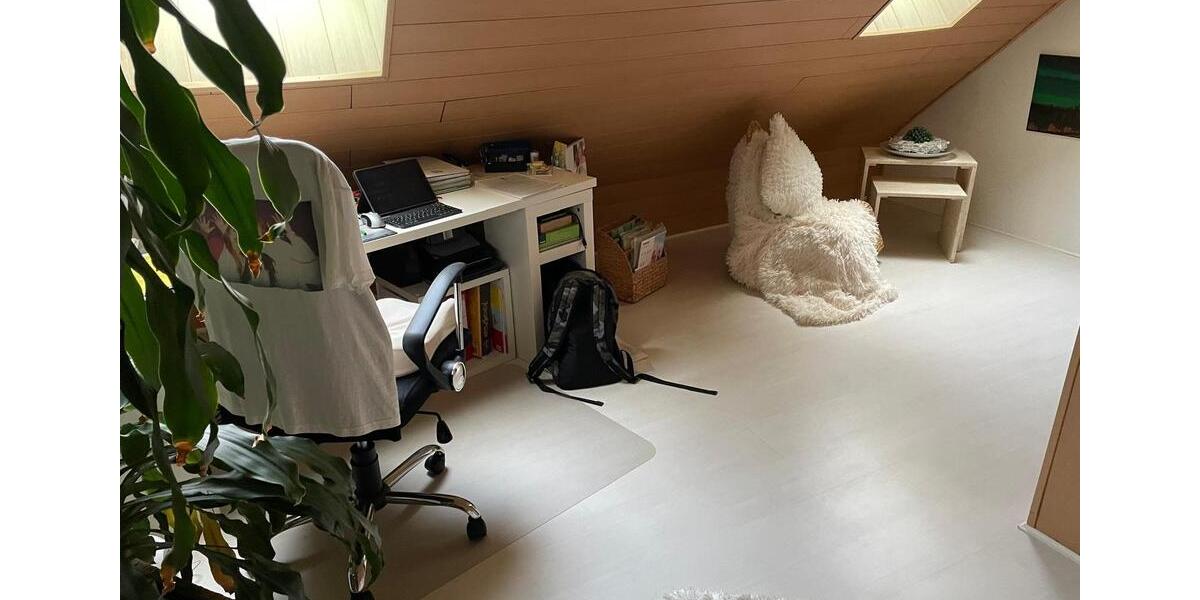 Ihre private Wohlfühloase über den Dächern von Essen-Stoppenberg 4.5 zimmer