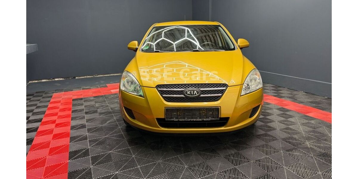 Kia ceed / Ceed 108.355 km 3.499 &euro; Bochum 44795