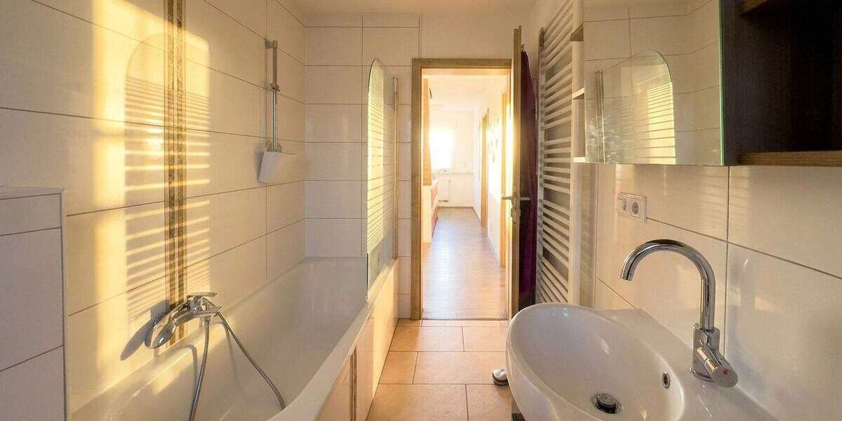 Einfamilienhaus Bottrop Eigen - 8 Zimmer, 162 m&sup2;, 588.000&euro; | Angebot:25696619