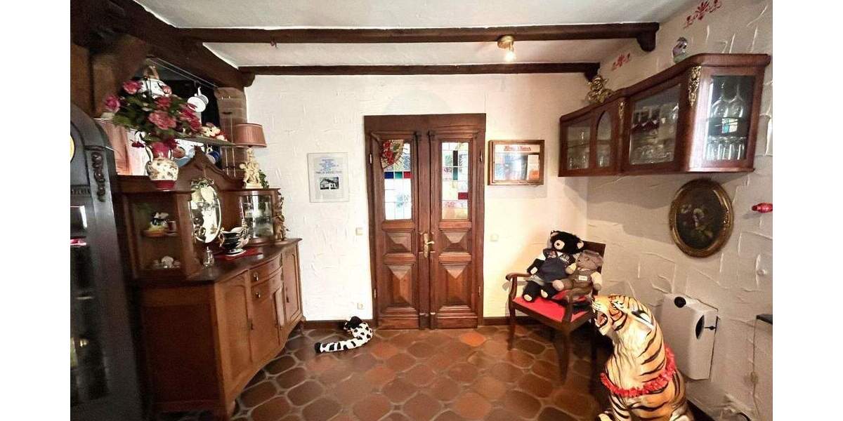 Einfamilienhaus Duisburg Beeck - 5 Zimmer, 126 m&sup2;, 295.000&euro; | Angebot:25688688