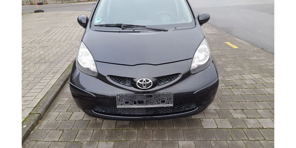 Toyota Aygo (X) 205.000 km 1.700 &euro; Bochum 44803