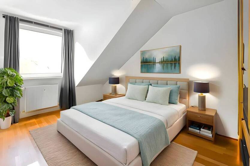 Duissern: Moderne & möblierte 2-Zimmer-ETW mit Parkett, Energieeffizienzklasse C & Top-Lage