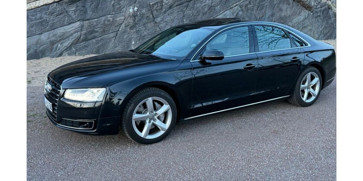 Audi A8 200.750 km 21.500 &euro; Dinslaken 46537