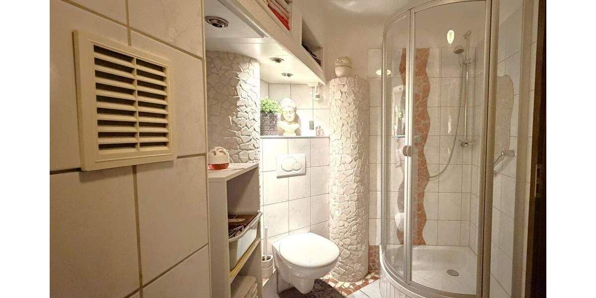 Doppelhaushälfte Oberhausen Eisenheim - 6 Zimmer, 125 m&sup2;, 329.000&euro; | Angebot:25748112