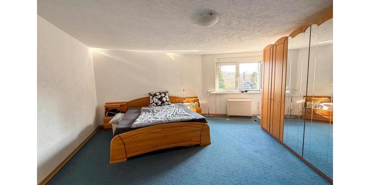 Reihenhaus Duisburg Hamborn - 5 Zimmer, 184 m&sup2;, 325.000&euro; | Angebot:27464599