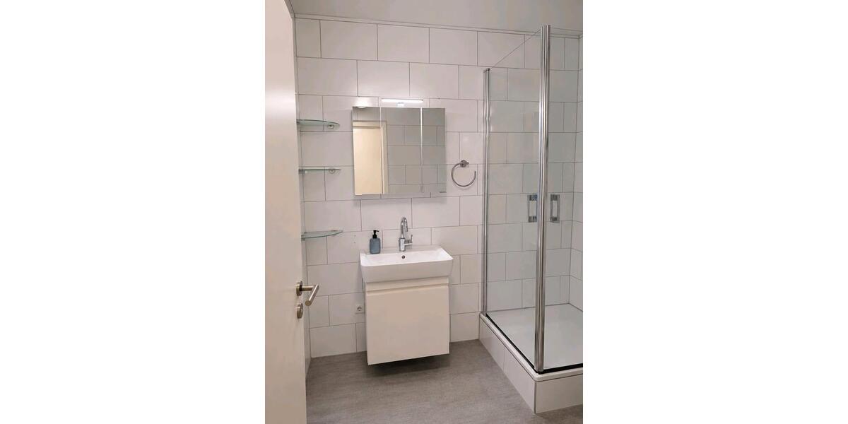 Etagenwohnung Hattingen Niederbonsfeld - 3.5 Zimmer, 76 m&sup2;, 149.000&euro; | Angebot:27446985