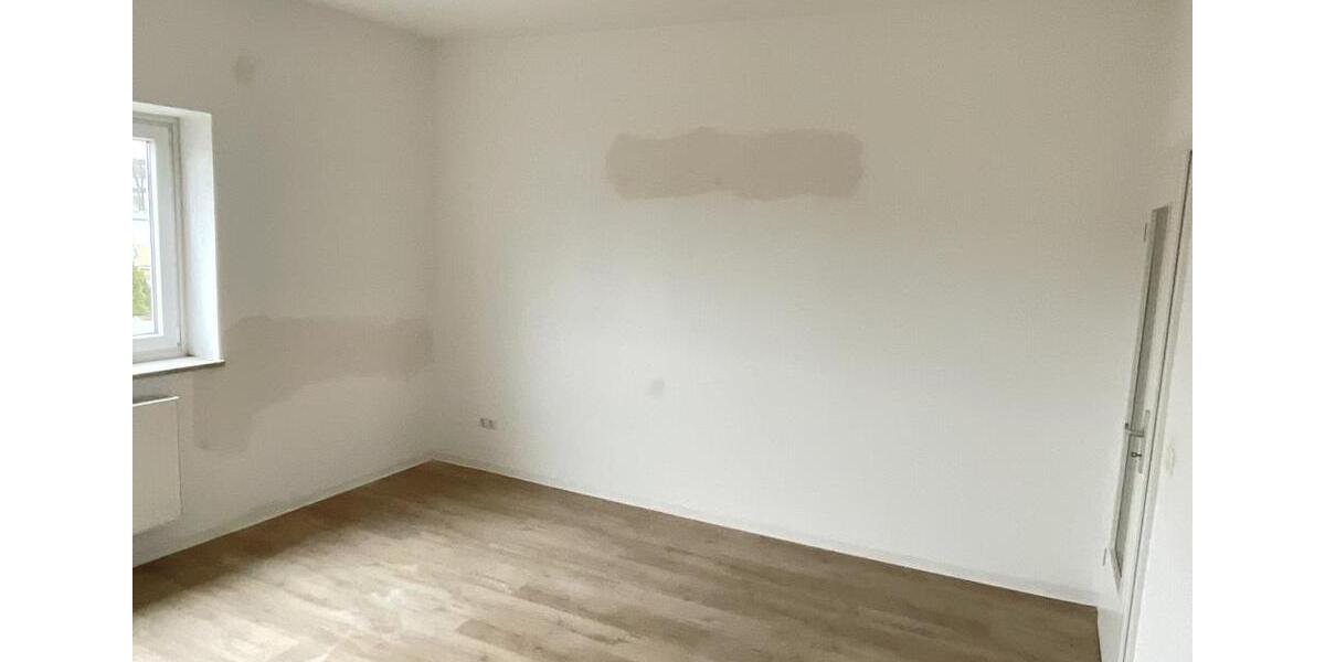 Etagenwohnung Duisburg Duisburg-Mitte - 3 Zimmer, 75 m&sup2;, 609&euro; | Angebot:26652159