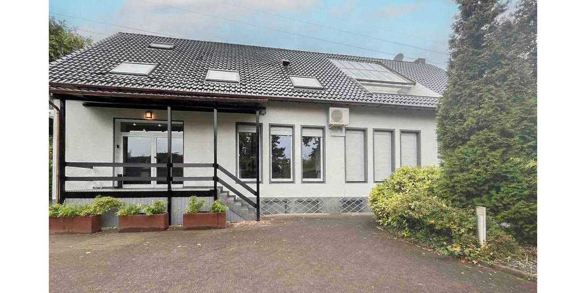 Exklusive Maisonette-Eigentumswohnung mit Sauna, großer Terrasse und außergewöhnlicher Architektur 5 zimmer