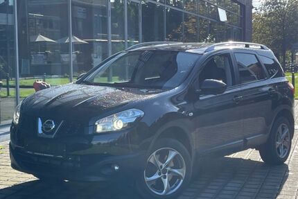 Nissan Qashqai+2 136.000 km 7.450 &euro; Gelsenkirchen 45899