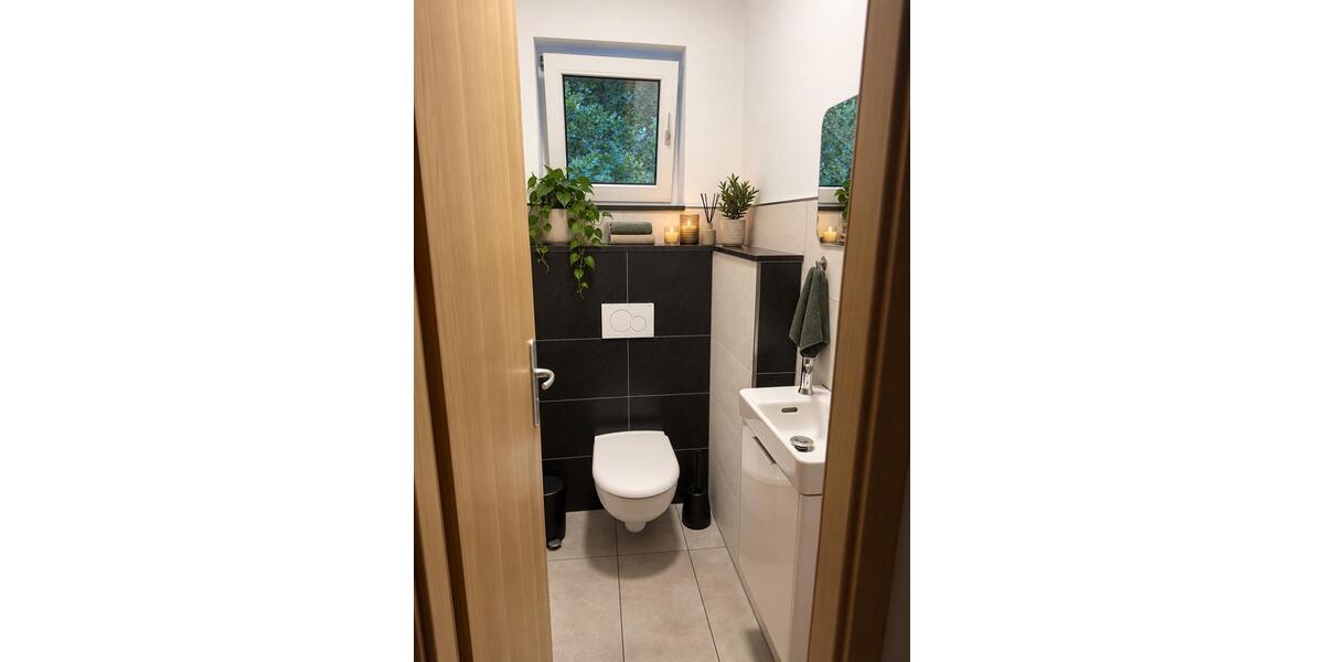 Etagenwohnung Erkrath - 4 Zimmer, 92 m&sup2;, 270.000&euro; | Angebot:27428916