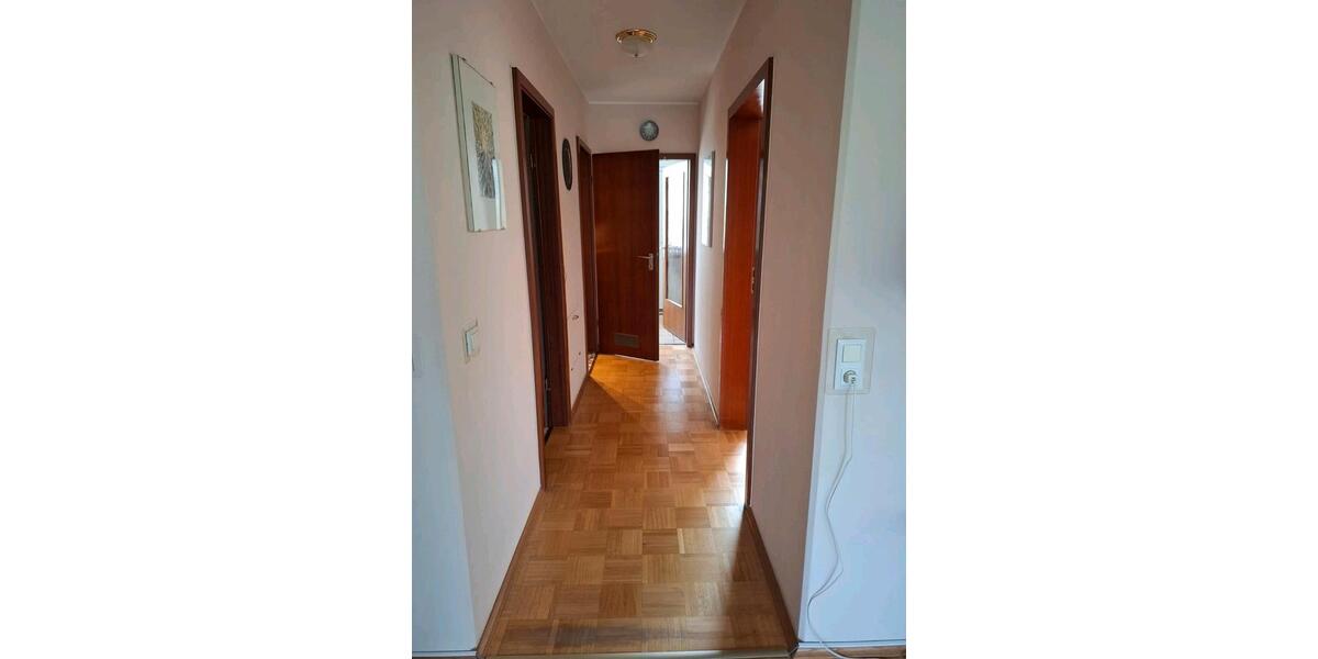 Etagenwohnung Ratingen Tiefenbroich - 3 Zimmer, 79 m&sup2;, 300.000&euro; | Angebot:27453462