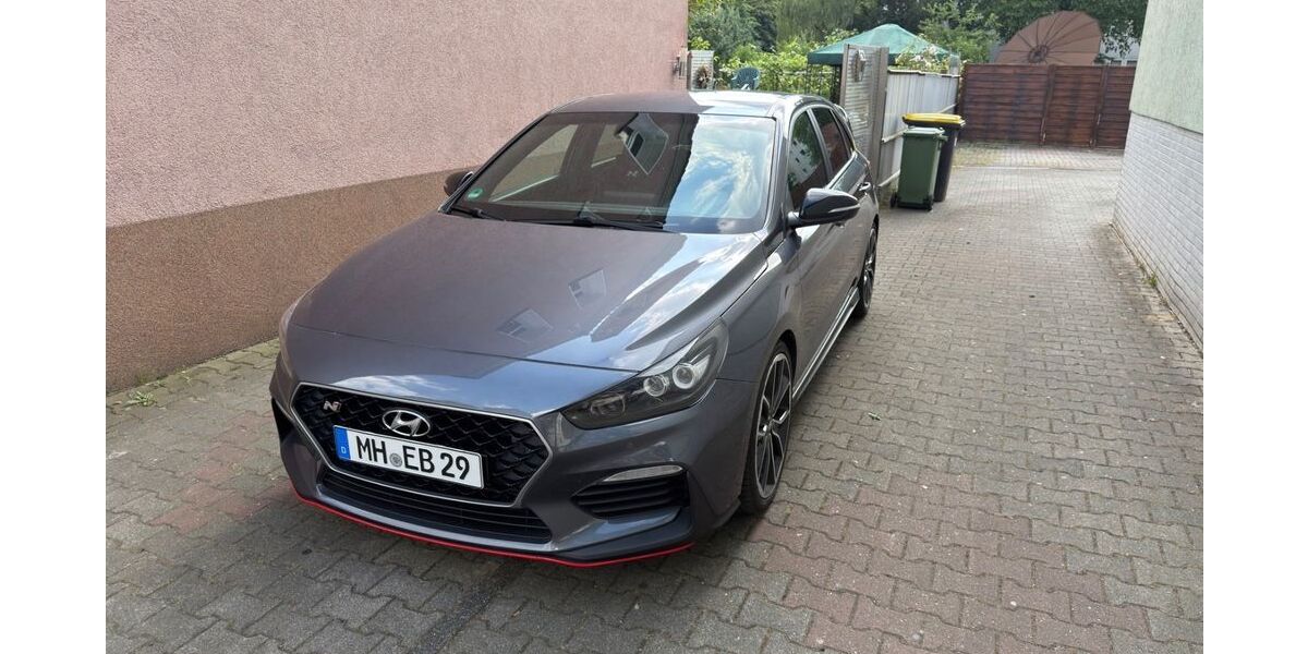 Hyundai i30 166.867 km 16.400 &euro; Mülheim an der Ruhr 45476