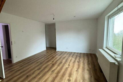 Wohnung Recklinghausen Stadtmitte - 3 Zimmer, 73 m&sup2;, 600&euro; | Angebot:26344023