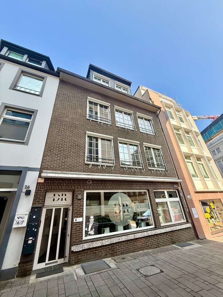 Haus zum Kaufen in Düsseldorf Altstadt 3.495.000 € 100 m² 25 zimmer