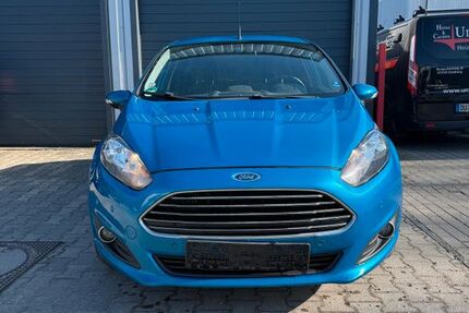 Ford Fiesta 204.000 km 3.400 &euro; Duisburg 47239