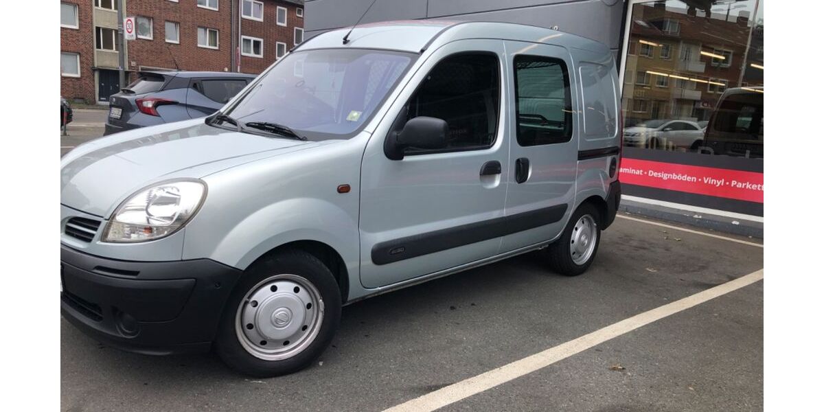 Nissan Kubistar 207.000 km 4.250 &euro; Essen 45327