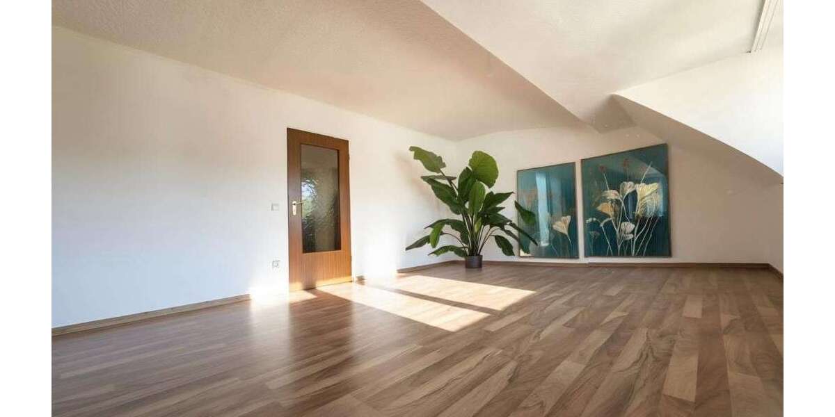 Etagenwohnung Essen Stadtbezirk IV - 3.5 Zimmer, 78 m&sup2;, 550&euro; | Angebot:26986420