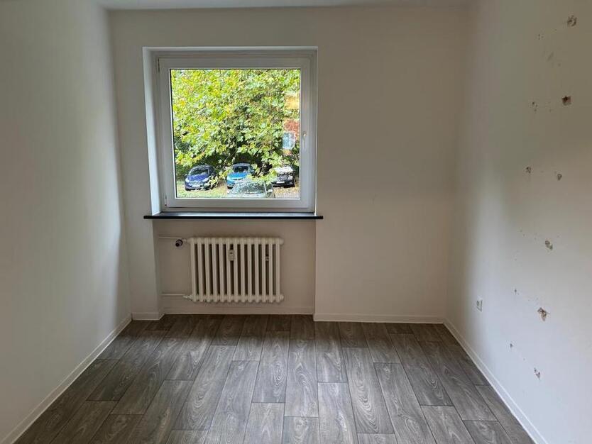 ...-frühstücken auf dem Balkon-EG,3 Zimmer, Keller zimmer