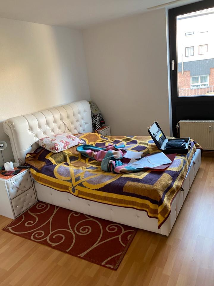 Solingen 2 Zi.Wohnung Nähe Hauptbahnhof mit Stellplatz Balkon