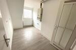 Ab sofort: Klein, aber fein: 1-Zimmer-Wohnung mit modernem Bad (5. OG ohne Aufzug)