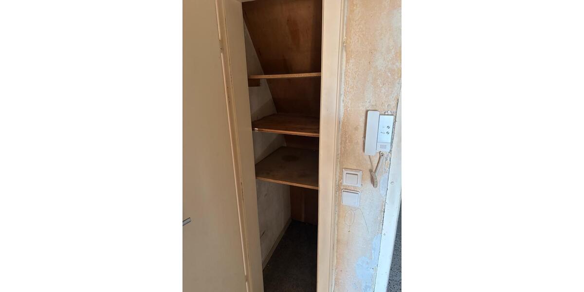 Dachgeschoßwohnung Oberhausen Alstaden - 2.5 Zimmer, 60 m&sup2;, 500&euro; | Angebot:25825814