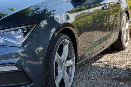 Seat Leon 90.000 km 18.800 &euro; Herten 45699