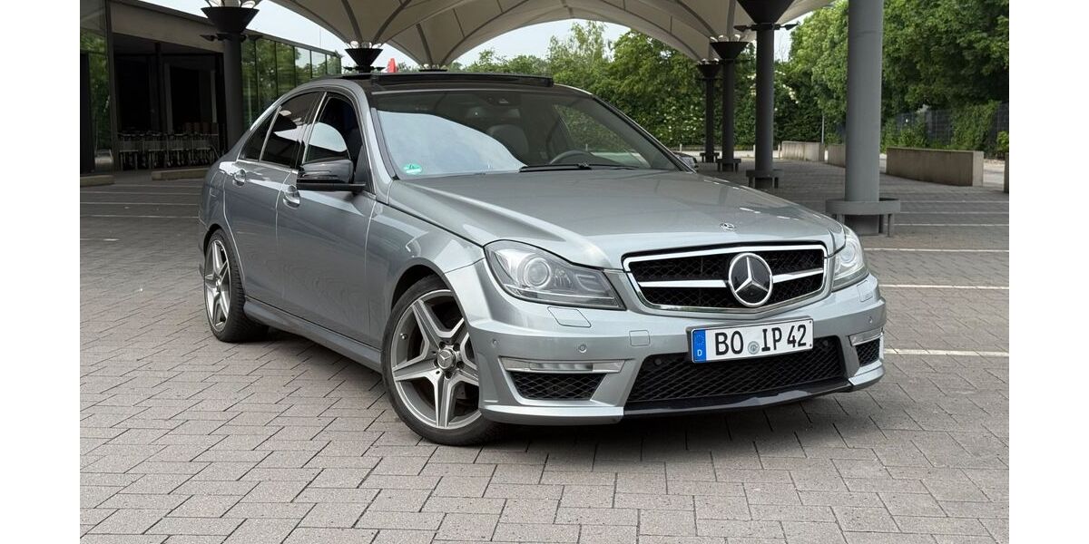Mercedes-Benz C 250 256.500 km 12.400 &euro; BO 44787