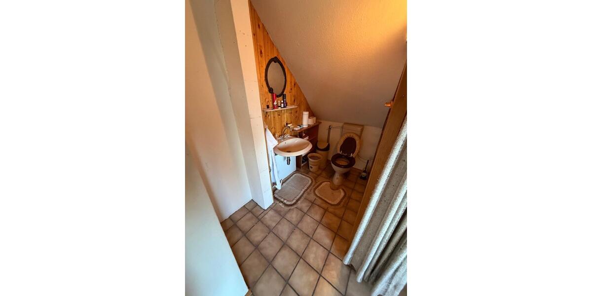 2,5 Zimmer Mansardenwohnung, ideal für Studenten in Eppendorf 2 zimmer