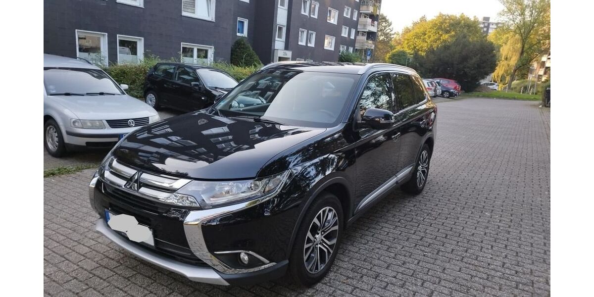 Mitsubishi Outlander 143.000 km 9.800 &euro; Essen 45277