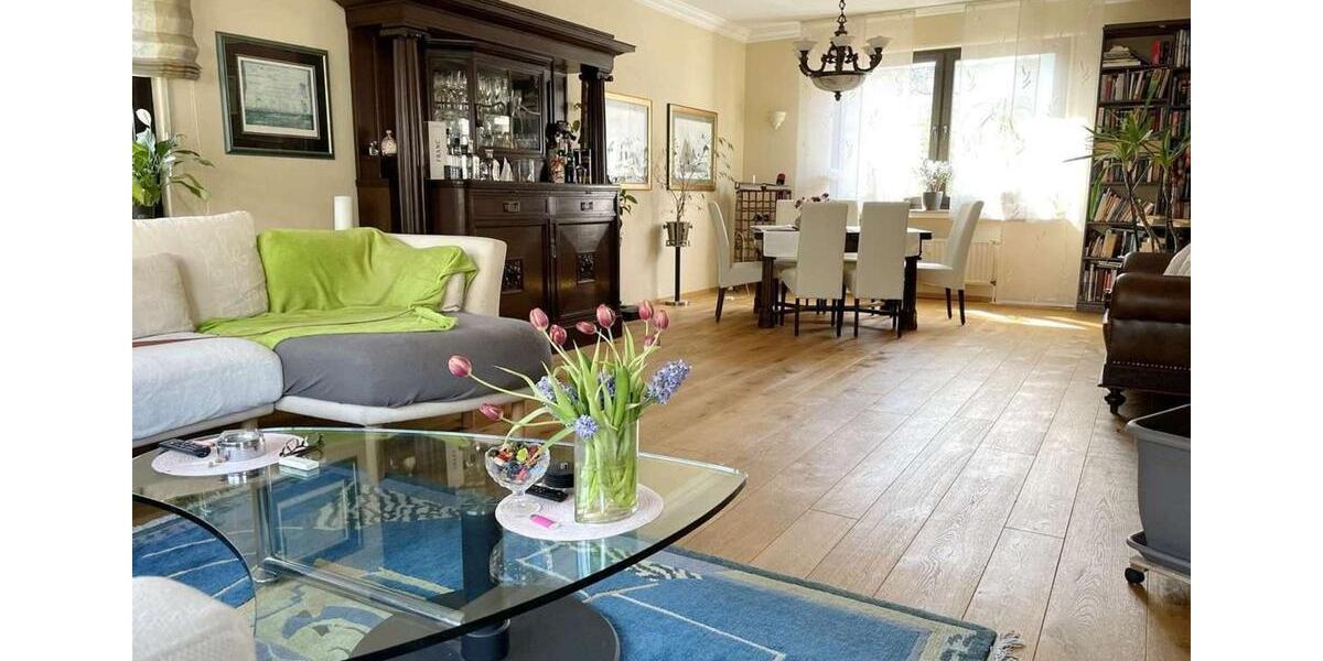 Mehrfamilienhaus (gepflegt, vermietet) 4 zimmer