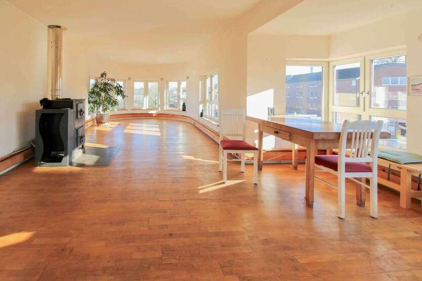 Haus zum Kaufen in Erkrath 299.000 € 117.19 m²