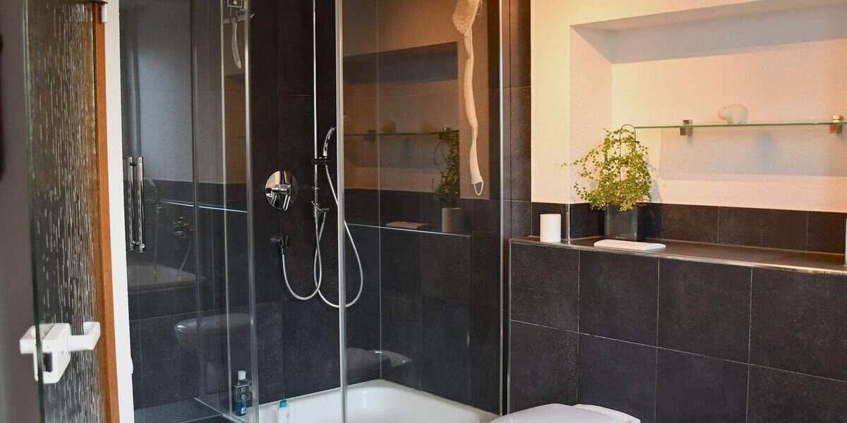 Raum trifft Natur - Großes Einfamilienhaus mit Gartenidylle 6 zimmer