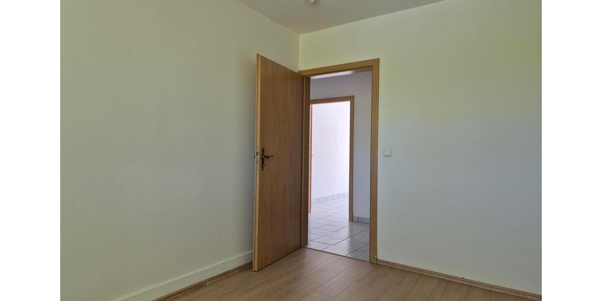 Dachgeschoßwohnung Bochum Günnigfeld - 3 Zimmer, 68 m&sup2;, 480&euro; | Angebot:26444038